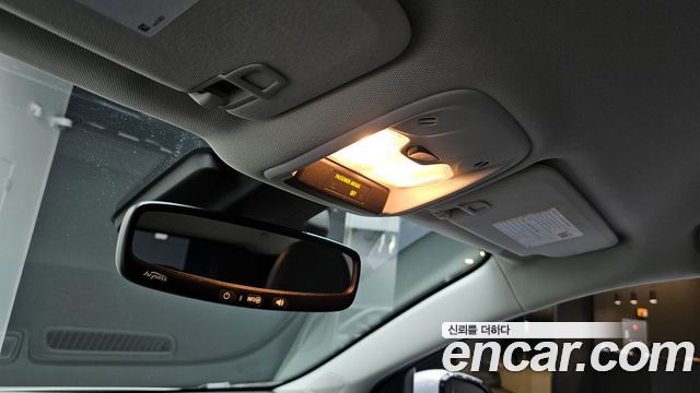 Chevrolet Bolt EUV Premier 2023 — фото 13