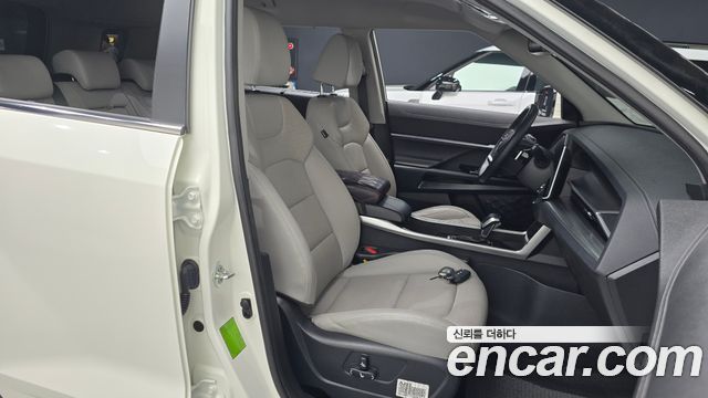 KG Mobility (SsangYong) Torres Gasoline 1.5 2WD T7 2023 — фото 10