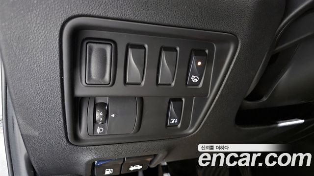 Renault Korea QM6 2.0 LPe LE 2WD 2021 — фото 14
