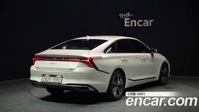 Kia K8 Hybrid Noblesse 2022 — фото 2