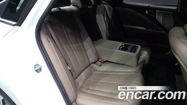Kia K8 Hybrid Noblesse 2022 — фото 12