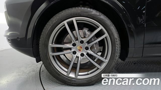 Porsche Cayenne (PO536) 3.0 PLATINUM EDITION 2023 — фото 5