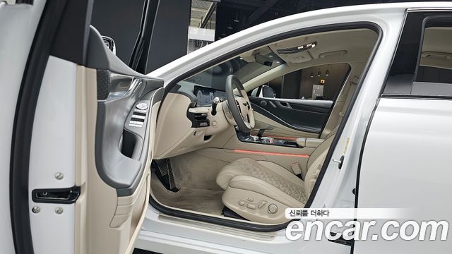 Genesis G80 (RG3) Gasoline 2.5 Turbo AWD 2025 — фото 10