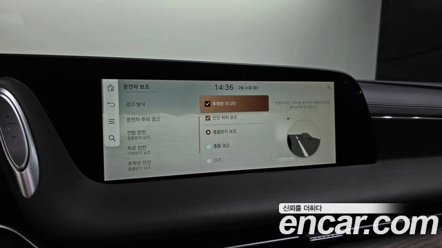 Genesis G90 (RS4) Gasoline 3.5 Turbo AWD 2022 — фото 20