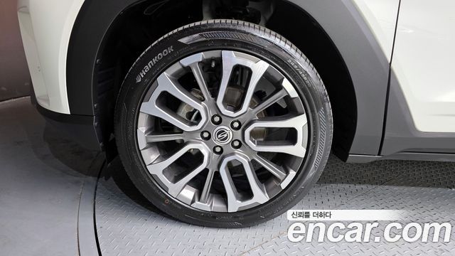 KG Mobility (SsangYong) Torres Gasoline 1.5 2WD T7 2023 — фото 5