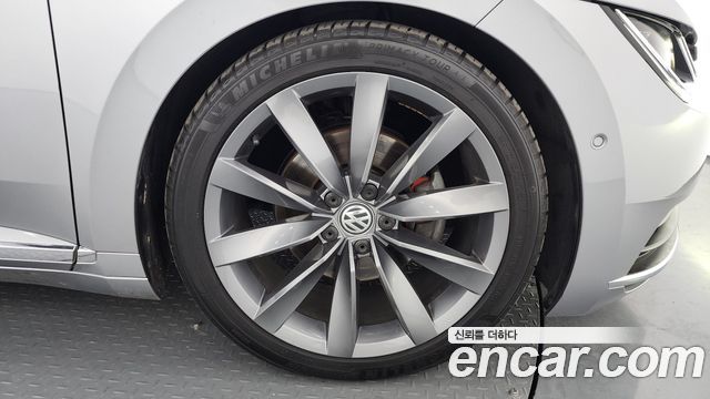 Volkswagen Arteon 2.0 TDI Presige 4Motion 2020 — фото 5