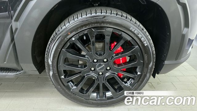 KG Mobility (SsangYong) Torres Gasoline 1.5 2WD Black Edge 2026 — фото 5