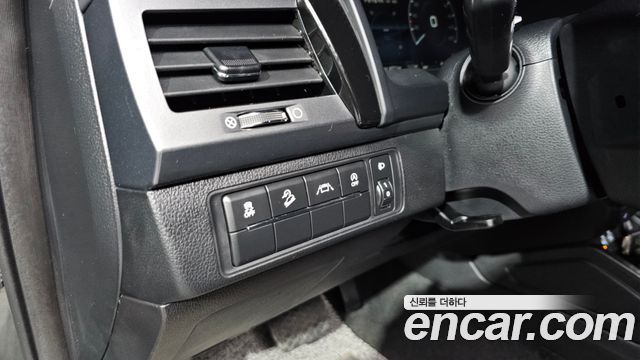 KG Mobility (SsangYong) Rexton Sports Diesel 2.2 4WD Prestige 2022 — фото 16