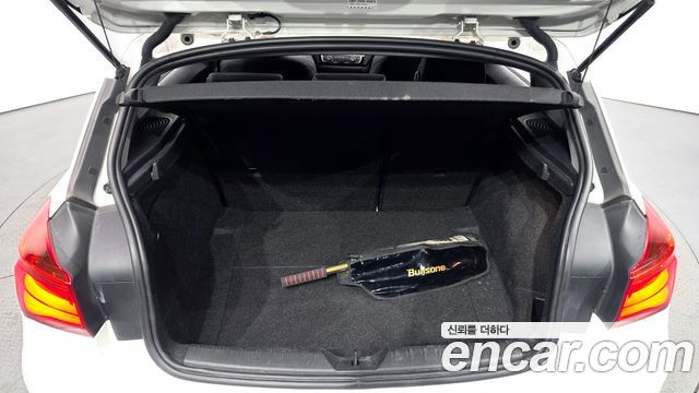 BMW 1 Series (F20) 118d Sport 5Door 2016 — фото 20