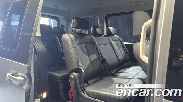 Hyundai Staria HEV 1.6 Tourer 11-Seater Modern 2025 — фото 12