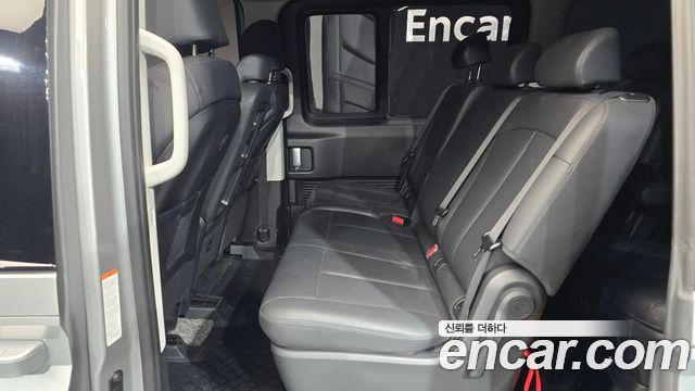 Hyundai Staria HEV 1.6 Tourer 11-Seater Modern 2025 — фото 13