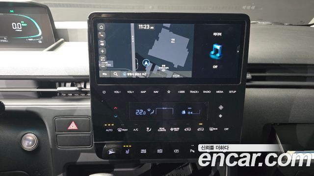 Hyundai Staria HEV 1.6 Tourer 11-Seater Modern 2025 — фото 15