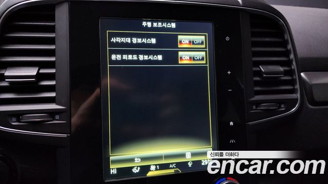 Renault Korea QM6 Gasoline 2WD LE 2019 — фото 16