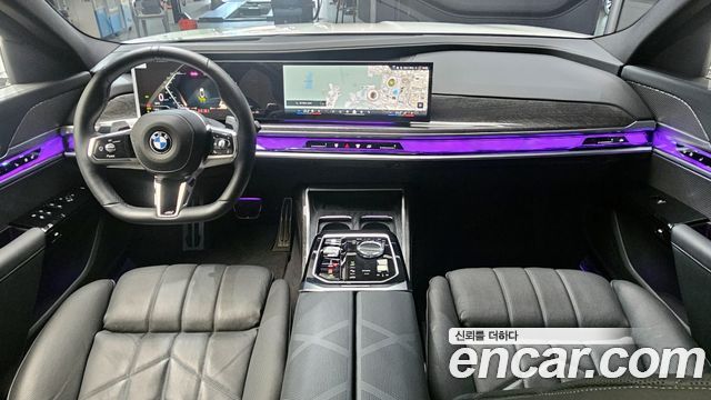 BMW 7 Series (G70) 740i xDrive M Sport 2024 — фото 7
