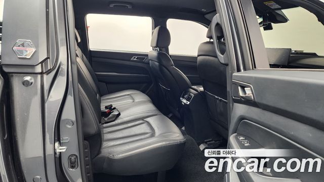 KG Mobility (SsangYong) Rexton Sports Khan Diesel 2.2 4WD Expedition 2024 — фото 12
