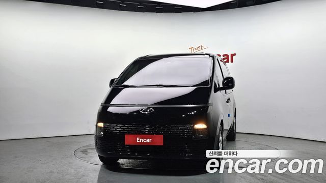 Hyundai Staria Tourer 9-Seater Modern 2023 — фото 3