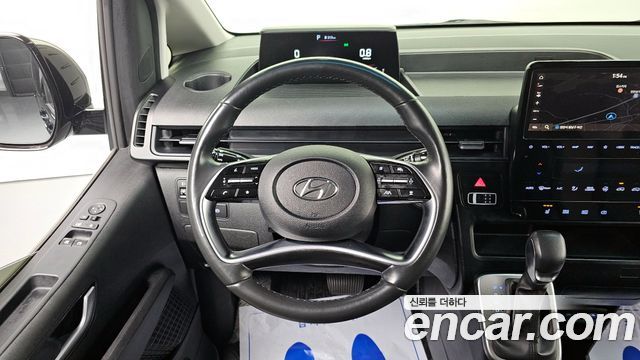 Hyundai Staria Tourer 9-Seater Modern 2023 — фото 14