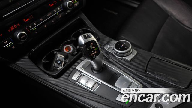 BMW 5 Series (F10) 520d 2013 — фото 9