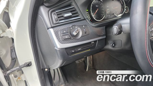 BMW 5 Series (F10) 520d 2013 — фото 15