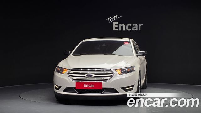 Ford Taurus 2.0 Limited EcoBoost 6th 2017 — фото 3