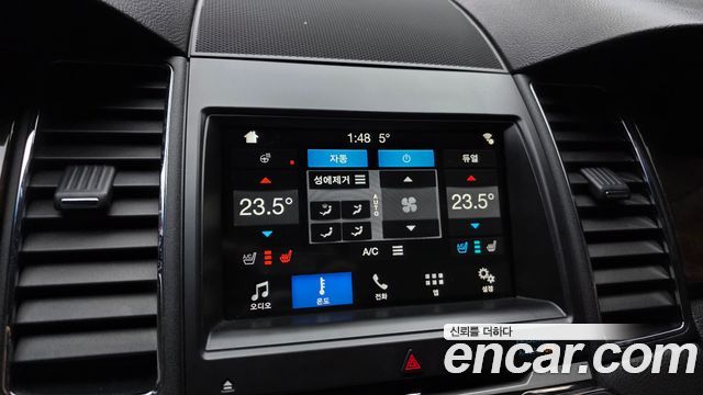 Ford Taurus 2.0 Limited EcoBoost 6th 2017 — фото 15