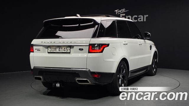 Land Rover Range Rover Sport (II) 3.0 SDV6 HSE 2018 — фото 2