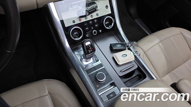 Land Rover Range Rover Sport (II) 3.0 SDV6 HSE 2018 — фото 9