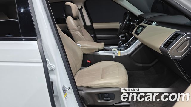 Land Rover Range Rover Sport (II) 3.0 SDV6 HSE 2018 — фото 11