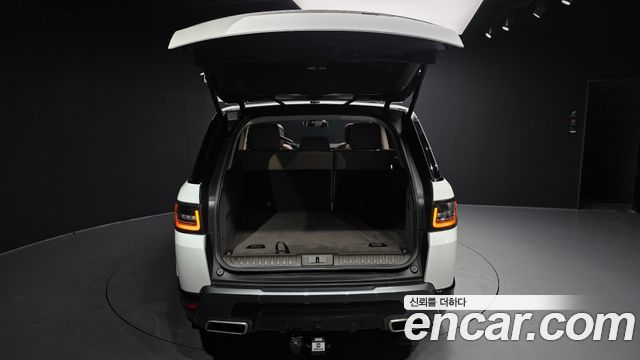 Land Rover Range Rover Sport (II) 3.0 SDV6 HSE 2018 — фото 20
