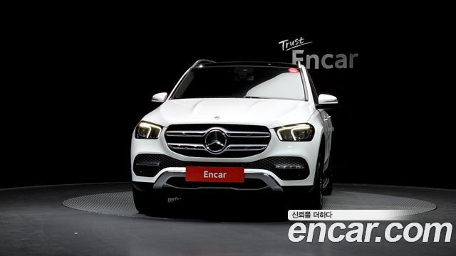 Mercedes-Benz GLE-Class (W167) GLE300d 4MATIC 2020 — фото 3