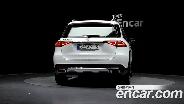Mercedes-Benz GLE-Class (W167) GLE300d 4MATIC 2020 — фото 4