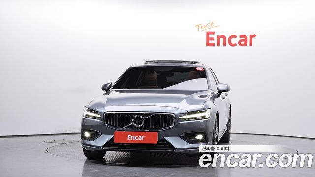 Volvo S60 (III) T5 Inscroption 2020 — фото 3