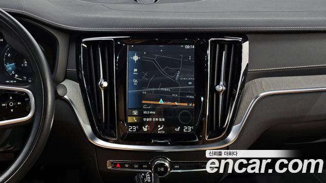 Volvo S60 (III) T5 Inscroption 2020 — фото 21