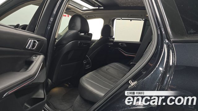 BMW X5 (G05) xDrive 45e xLine 2022 — фото 12