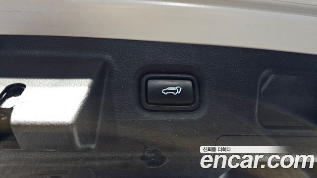 Hyundai Santa Fe Diesel 2.2 2WD Premium Choice 2021 — фото 20