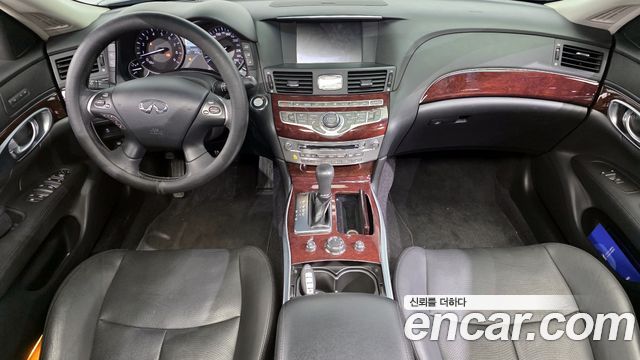 Infiniti Q70 3.7 AWD 2018 — фото 7