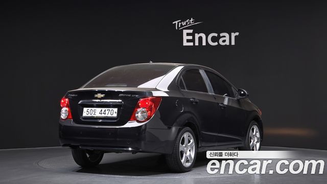 Chevrolet Aveo Sedan LT Luxury 2012 — фото 2