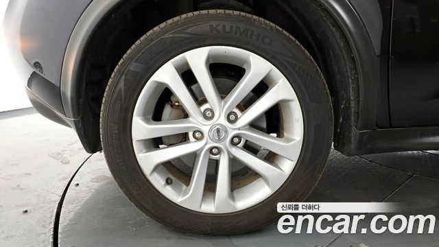 Nissan Juke 1.6 SV F15 2014 — фото 5