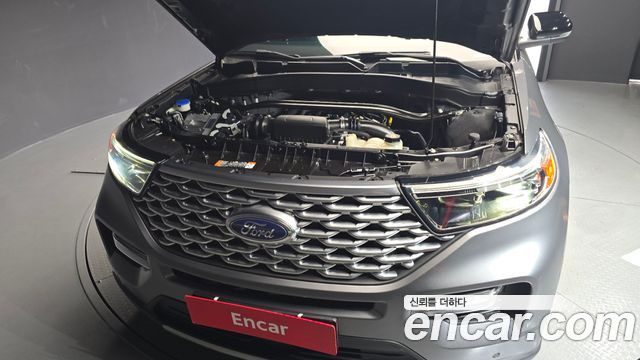 Ford Explorer (VI) 3.0 Platinum 4WD 2021 — фото 6