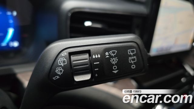 Ford Explorer (VI) 3.0 Platinum 4WD 2021 — фото 16
