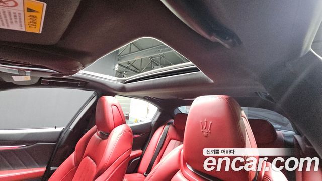 Maserati Ghibli 3.0S Q4 GranSport 3rd 2019 — фото 19