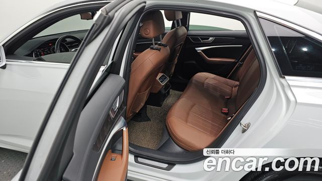 Audi A6 (C8) 40 TDI Quattro Premium 2021 — фото 13