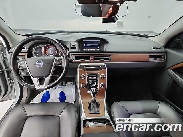 Volvo XC70 D4 3rd 2015 — фото 7