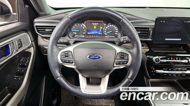 Ford Explorer (VI) 2.3 LimIted 4WD 2021 — фото 13