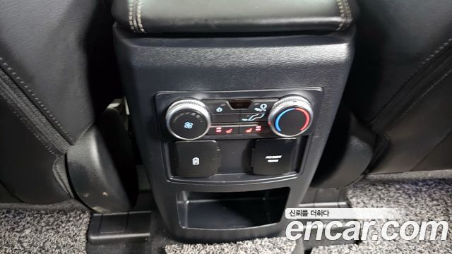 Ford Explorer (VI) 2.3 LimIted 4WD 2021 — фото 18