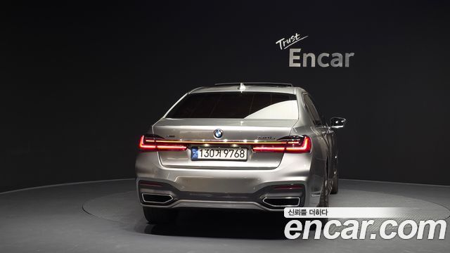 BMW 7 Series (G11) 740Li xDrive M Sport Package 2020 — фото 4