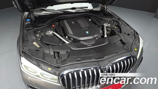 BMW 7 Series (G11) 740Li xDrive M Sport Package 2020 — фото 6