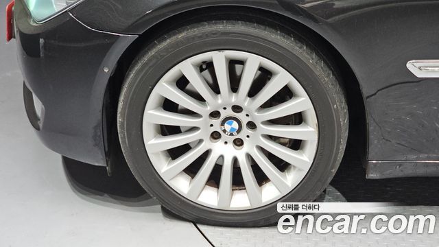 BMW 7 Series (F01) 740Li 2012 — фото 5