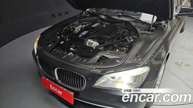 BMW 7 Series (F01) 740Li 2012 — фото 6
