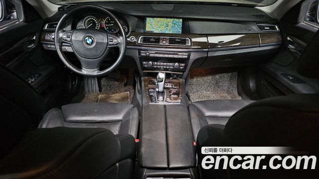 BMW 7 Series (F01) 740Li 2012 — фото 7